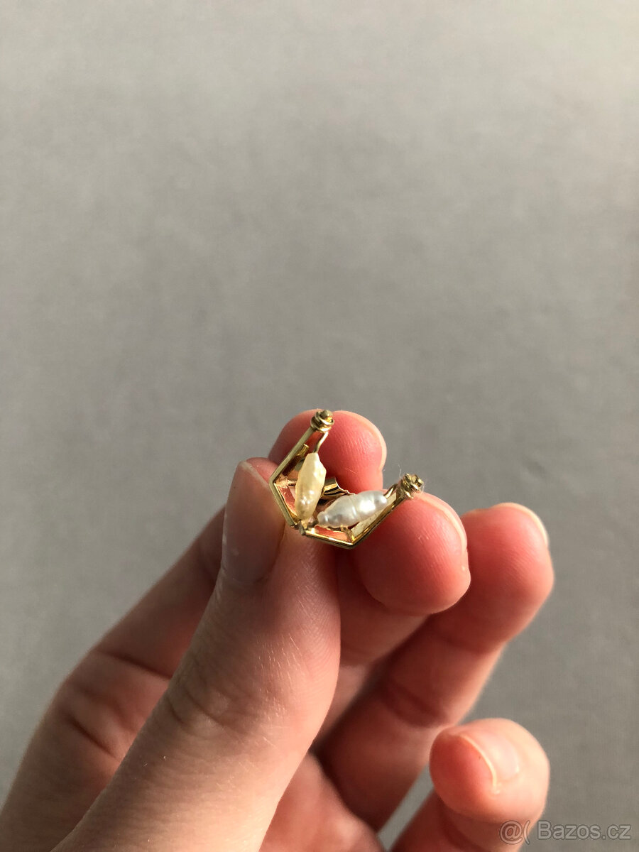 Zlatá souprava, náušnice a prsten - 11