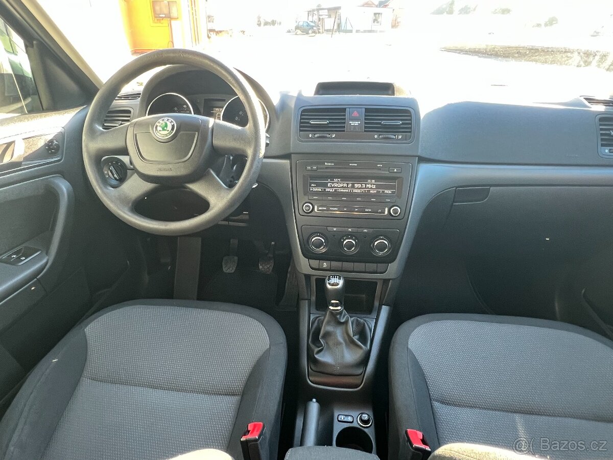 Škoda Yeti 1.2 TSi ACTIVE - 11