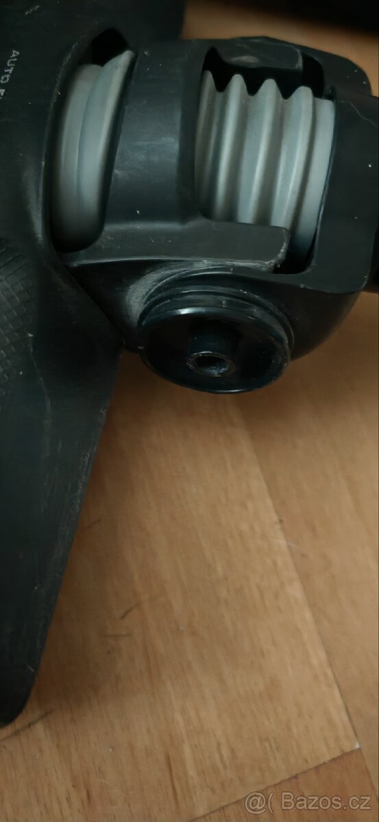 Bezsačkovy vysavač Electrolux ESPC7GREEN - 11