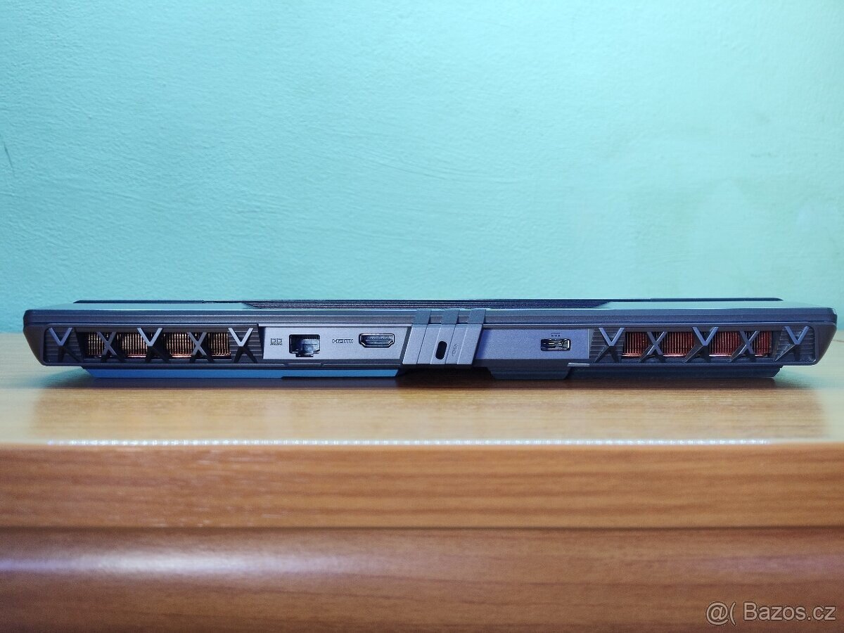 16 Vector,RTX-5070ti-12gb,Ultra-7,QHD+,32GB,1TB-TOP-ZÁRUKA - 11