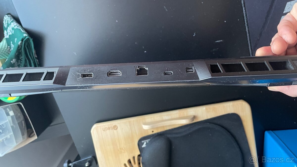 Herní notebook Rtx 3080, 64Gb RAM - 11