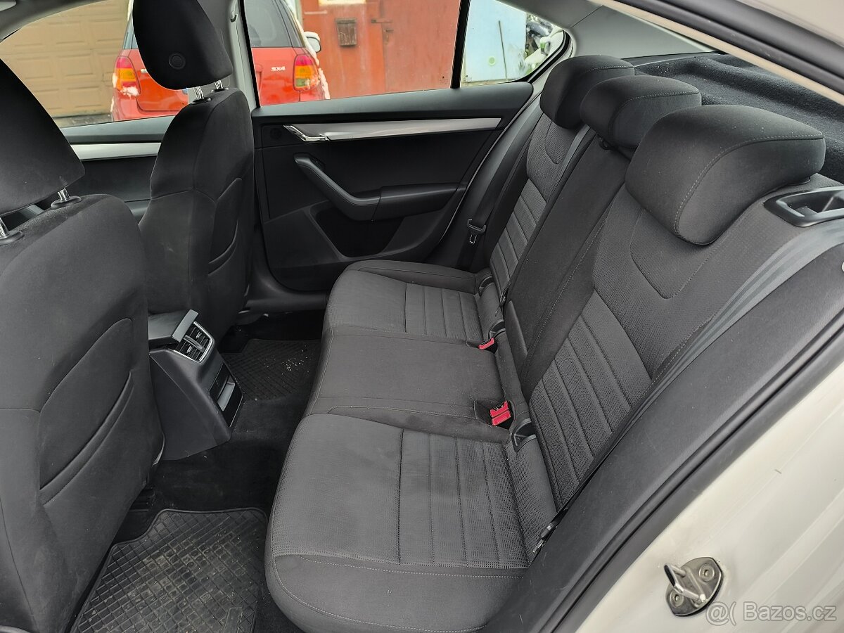 Škoda Octavia 3 1,2 TSI 81kw - 11