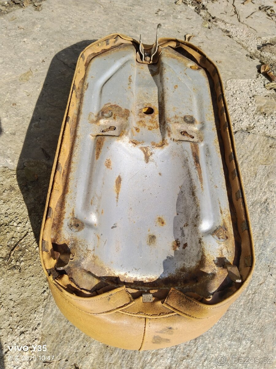 Jawa 250 a 350, sportka, ČZ - 11