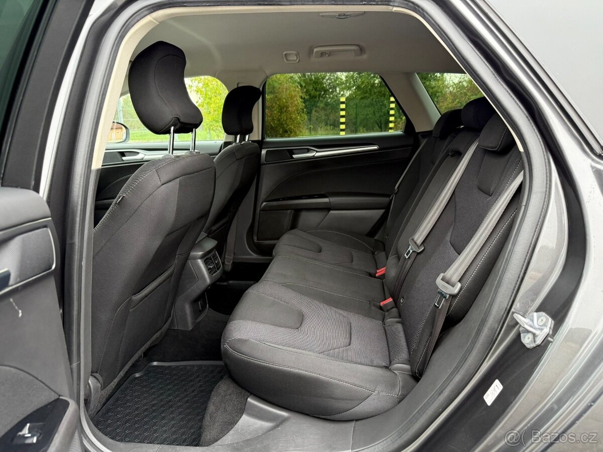 Ford Mondeo 2.0 TDCI 110kW automat 2015 | LED světla, kamera - 11