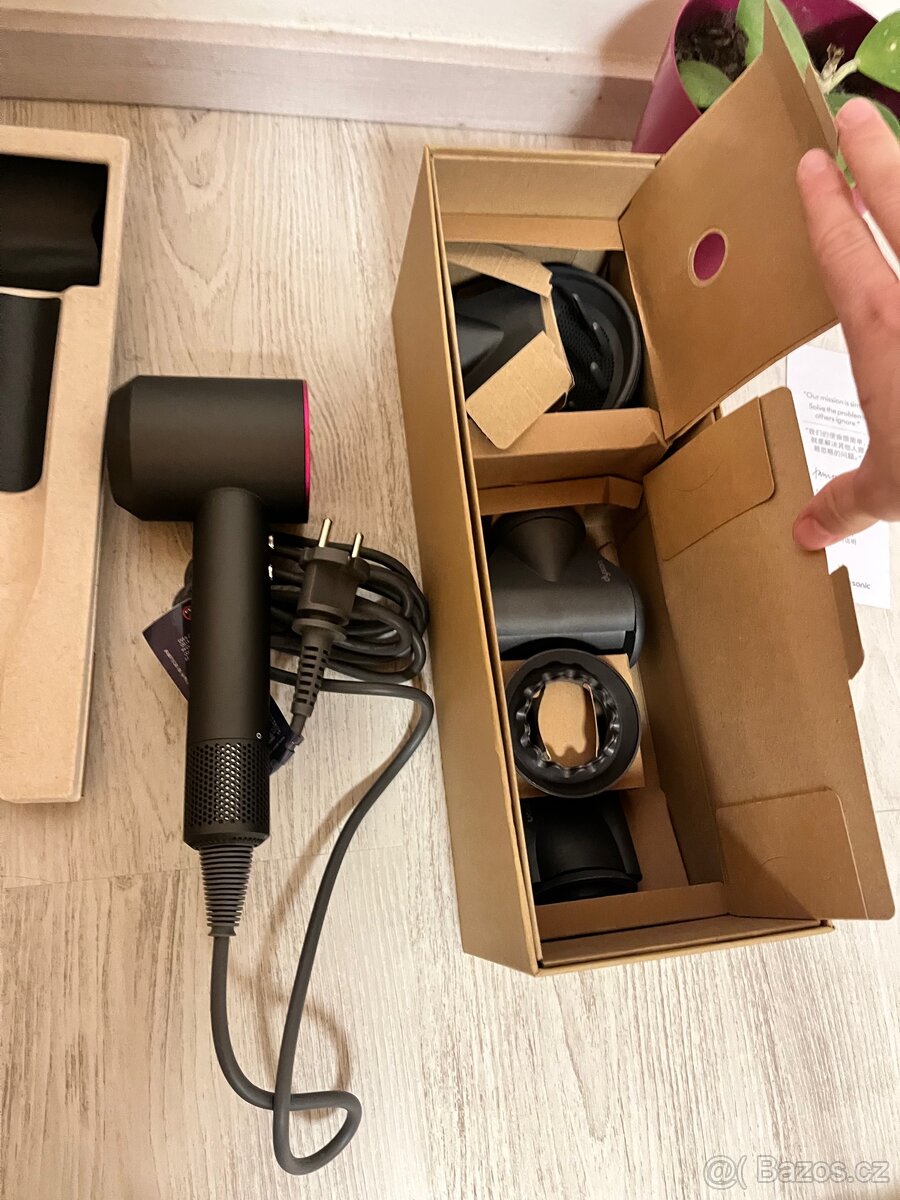 Dyson Supersonic fén na vlasy - 11