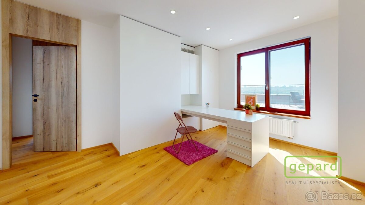 Mezonetový byt 289m2, 3 parkovací stání - 11