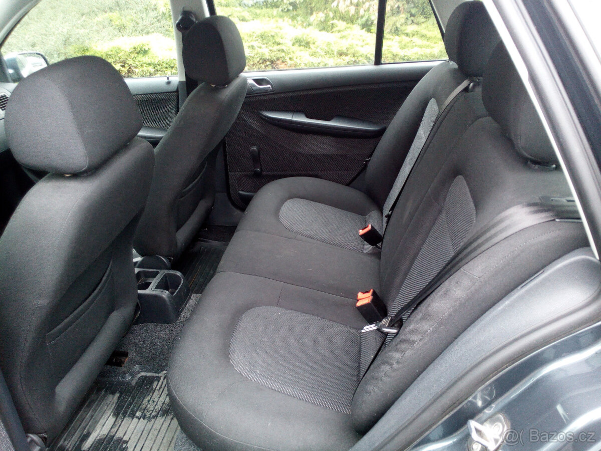 Škoda Fabia Combi 1.4 16V 59kW - 11