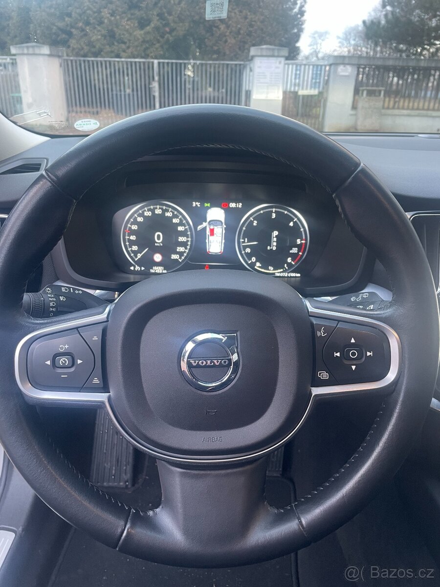 Volvo V60 D4 140 Kw - 11