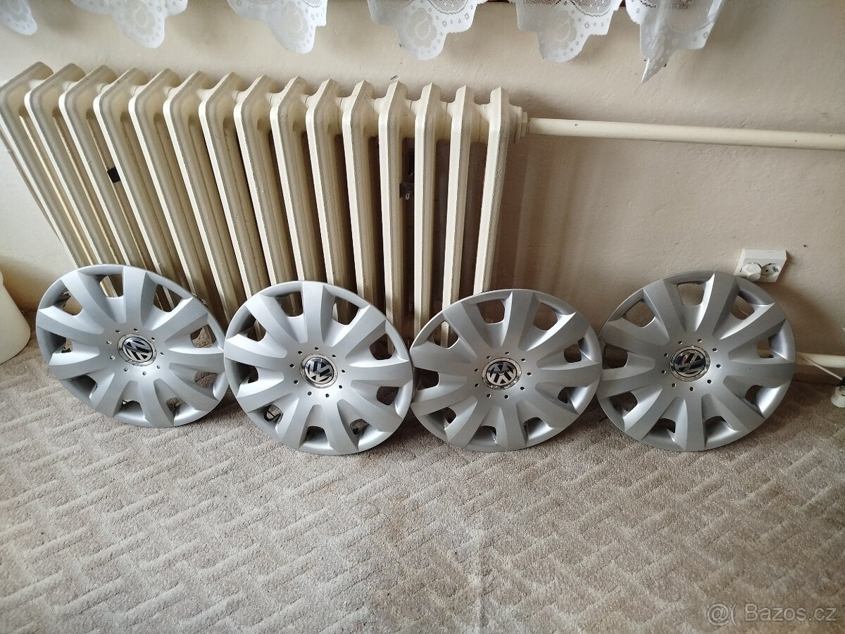 Plechové disky s letními pneu. 195/55/15 - 11