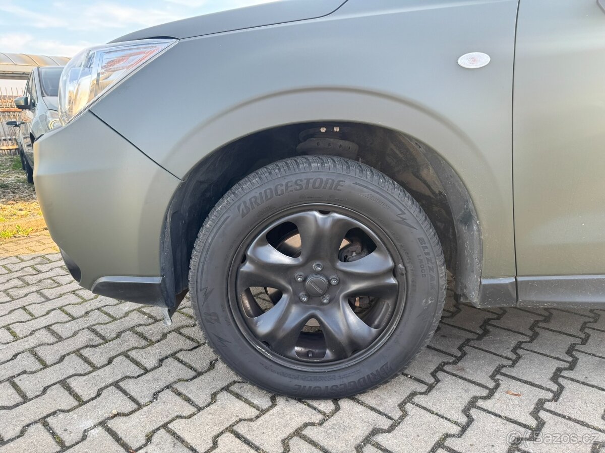 Subaru Forester 4×4 2,0i 110KW STK ITÁLIE - 11