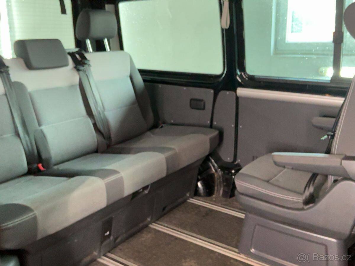 Multivan T5 1.9TDI 75kW,webasto,tažné,serviska - 11