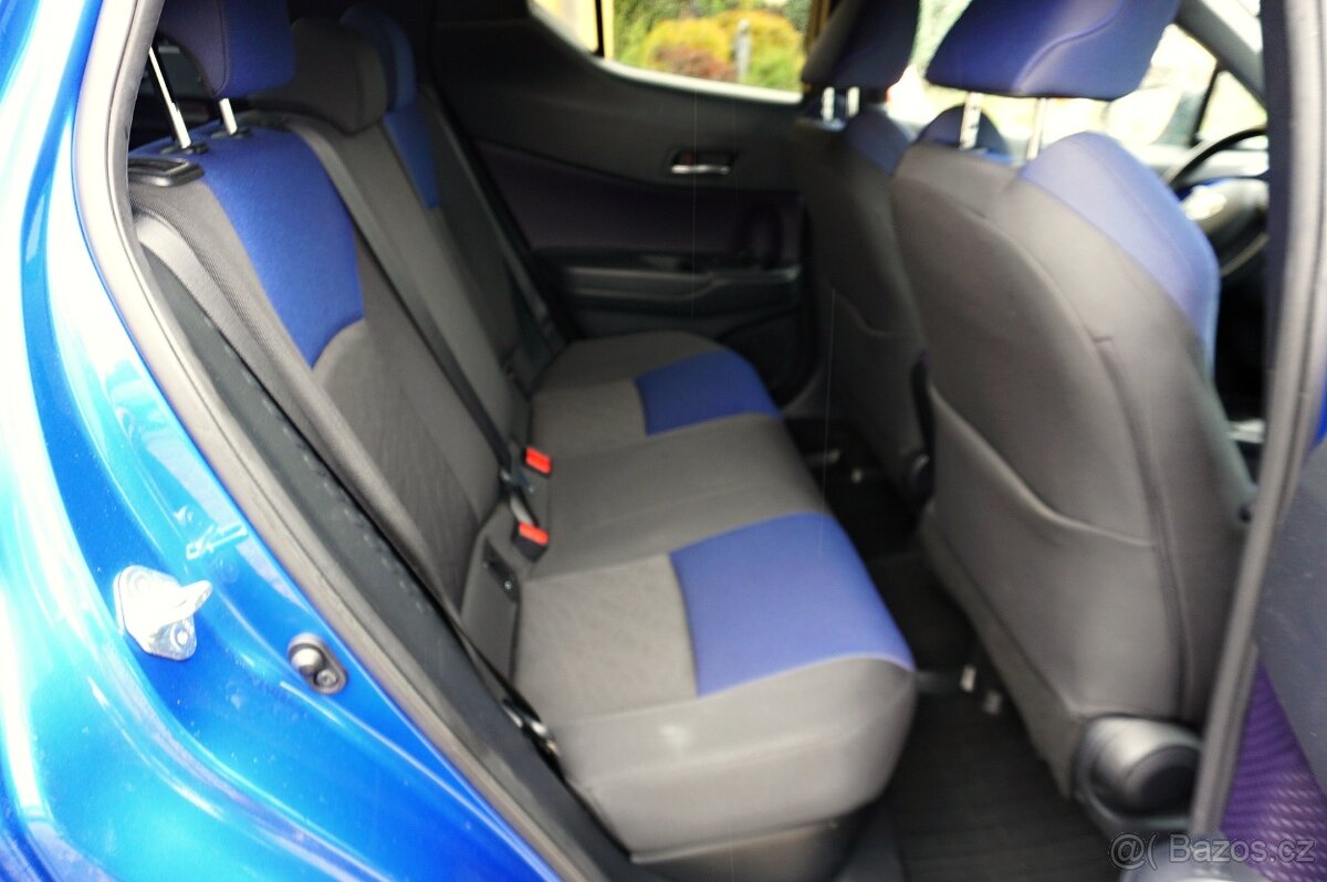 TOYOTA C-HR 1,8 HYBRID ACTIVE 2018 - 11
