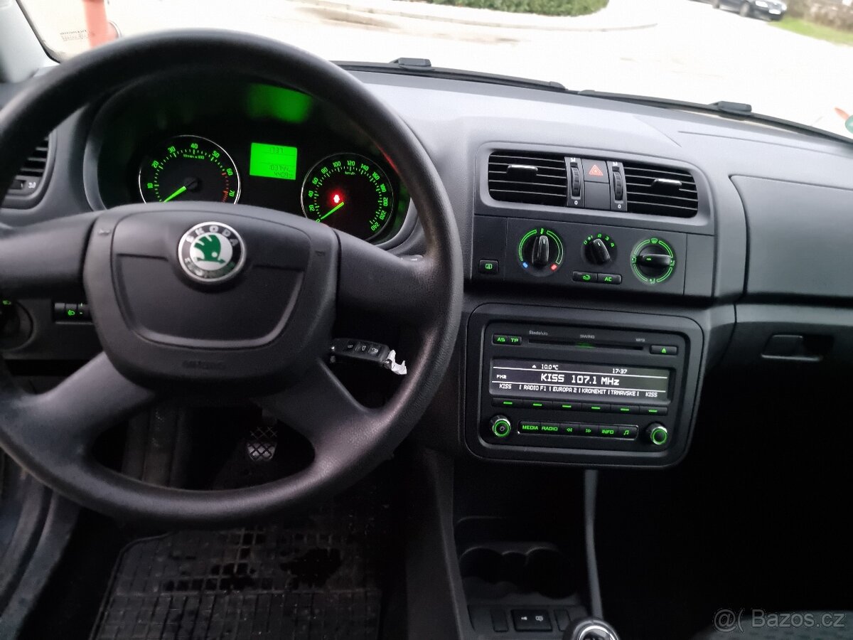 Fabia 2011 - 1.2i 51kw najeto 183tis - 11