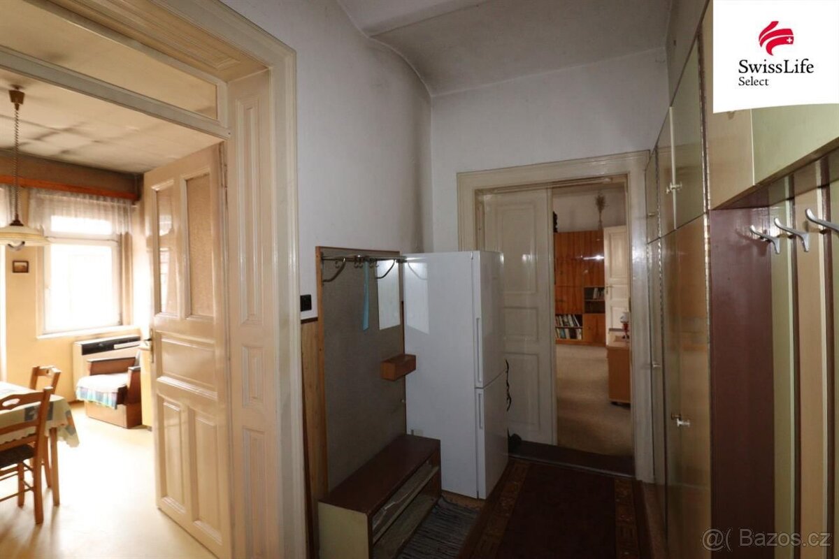 Prodej bytu 2+1 80 m2 náměstí Karla IV., Nejdek - 11