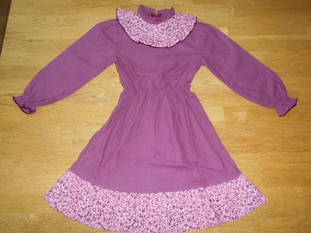Dívčí šaty vel.92,98,104,110 - 11