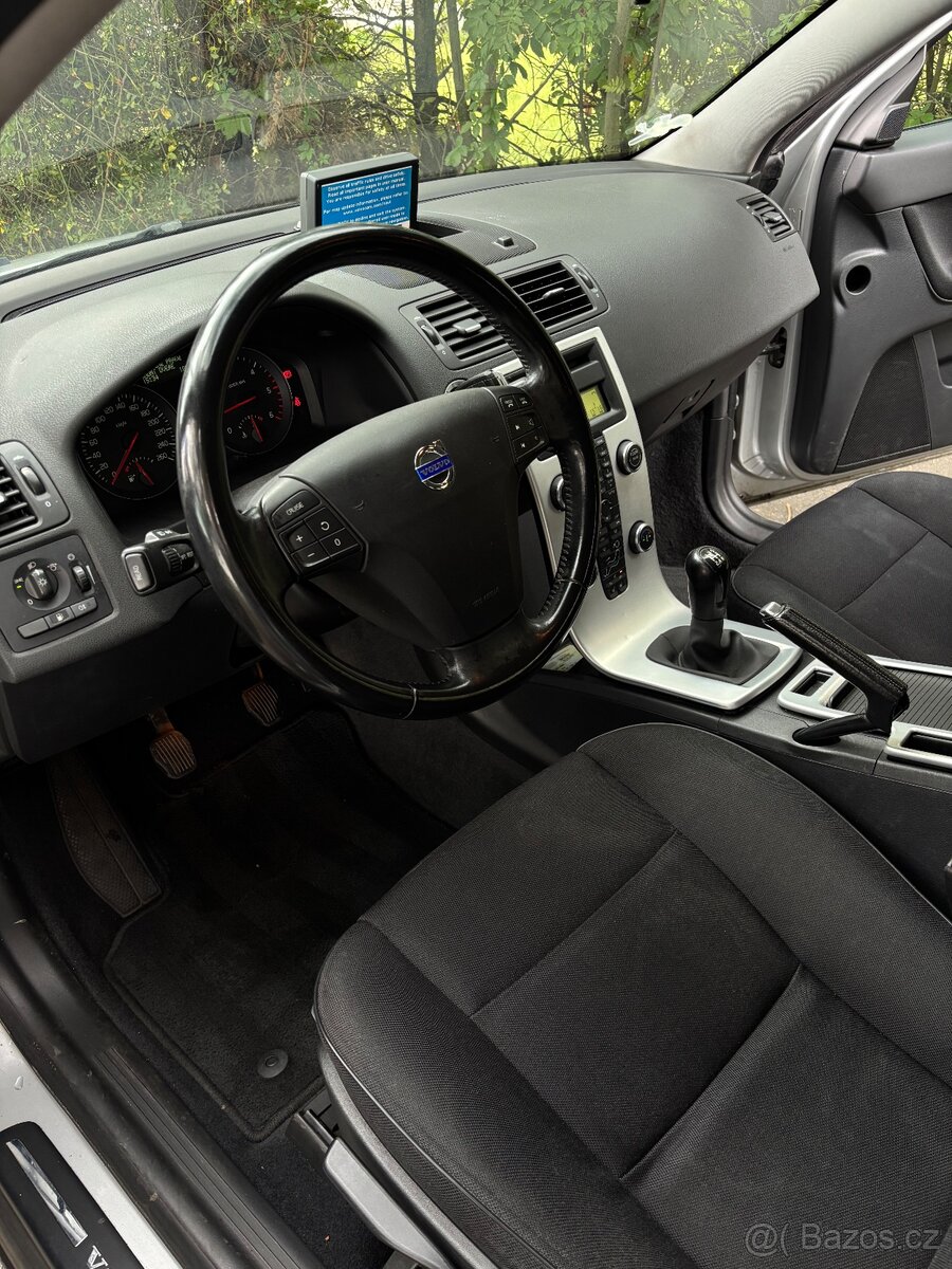 Volvo V50 1.6D - 11