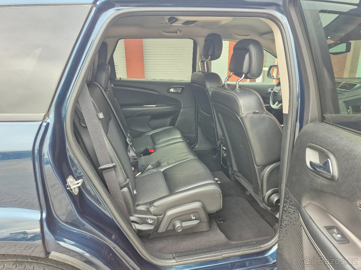 Fiat Freemont 2.0 Multijet Cross 103kW - 11