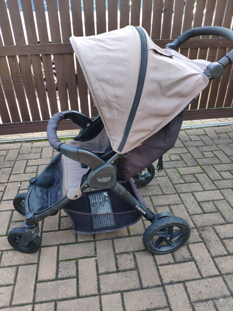Kočárek Britax B-motion 4 + autosedačka zdarma - 11