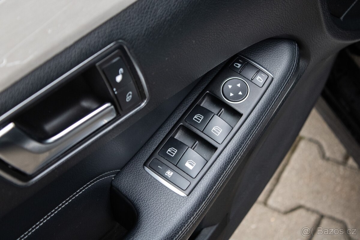 Mercedes-Benz E trieda Sedan E220 CDI / 100kW - 11