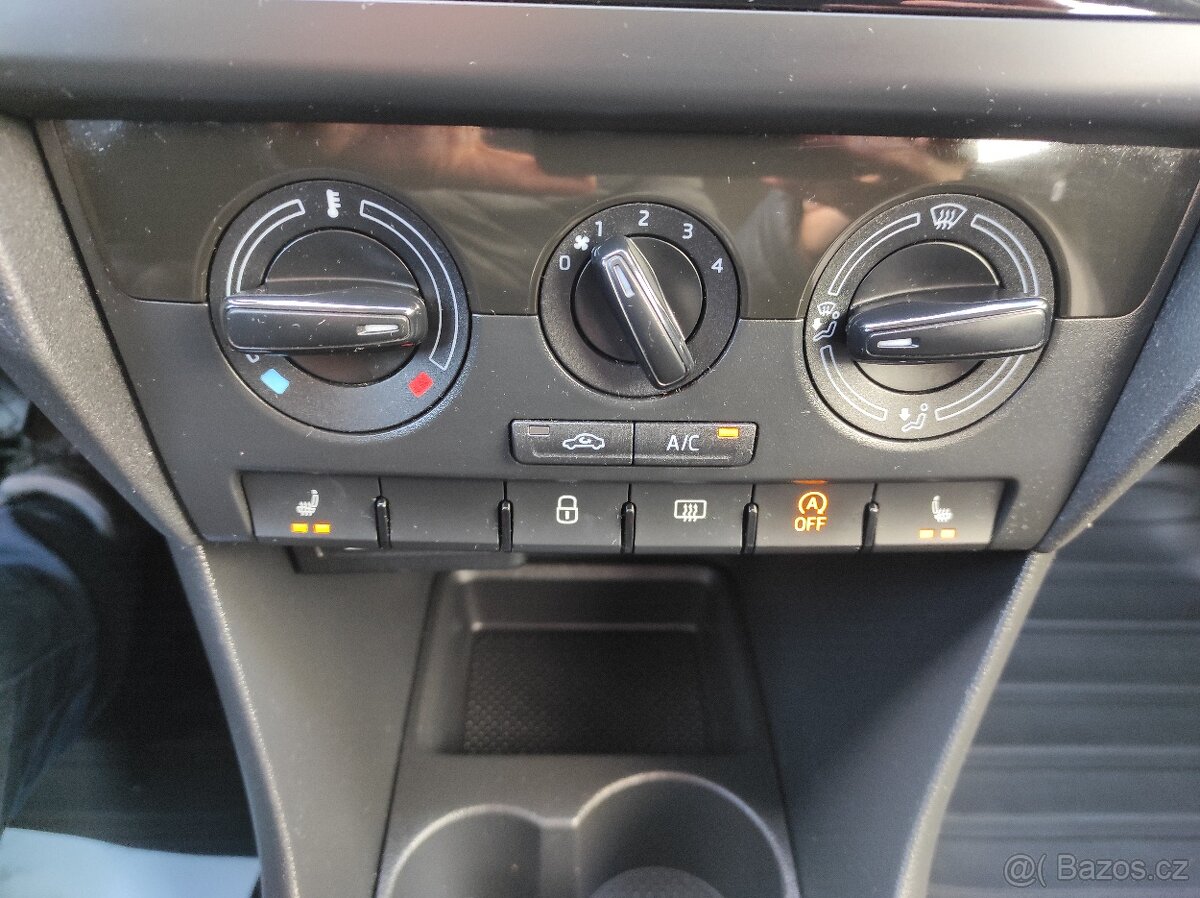 Škoda Rapid, 1,0TSi Spaceback, ČR - 11