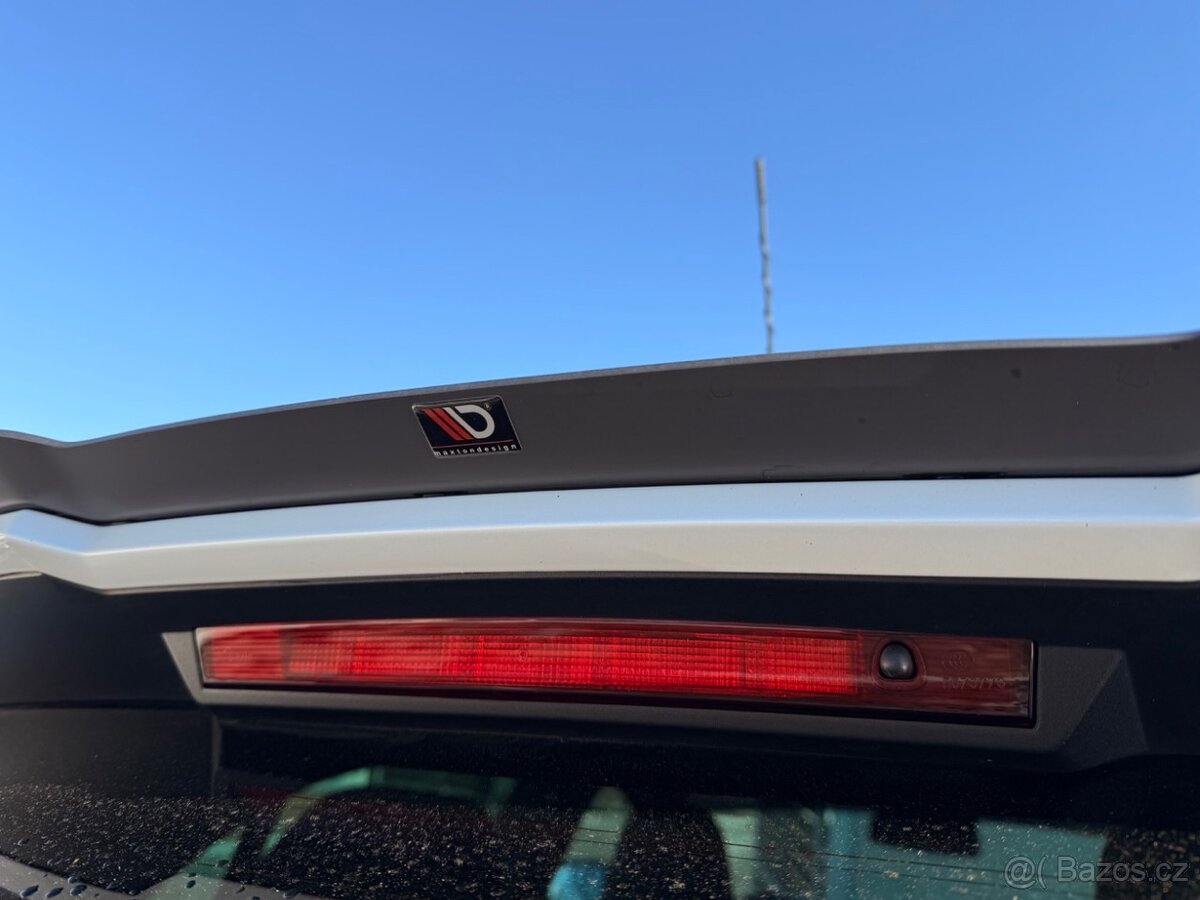 Renault Mégane Energy TCe 280 R.S. EDC - 11