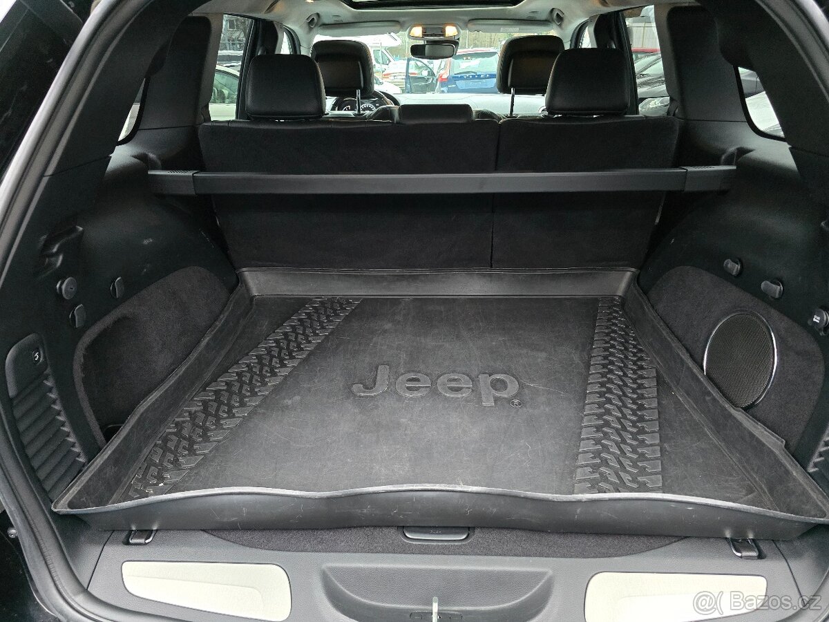 ⭐Jeep Grand Cherokee 3.0CRD/184KW/1.MAJ/ČR/SUMMIT⭐ - 11