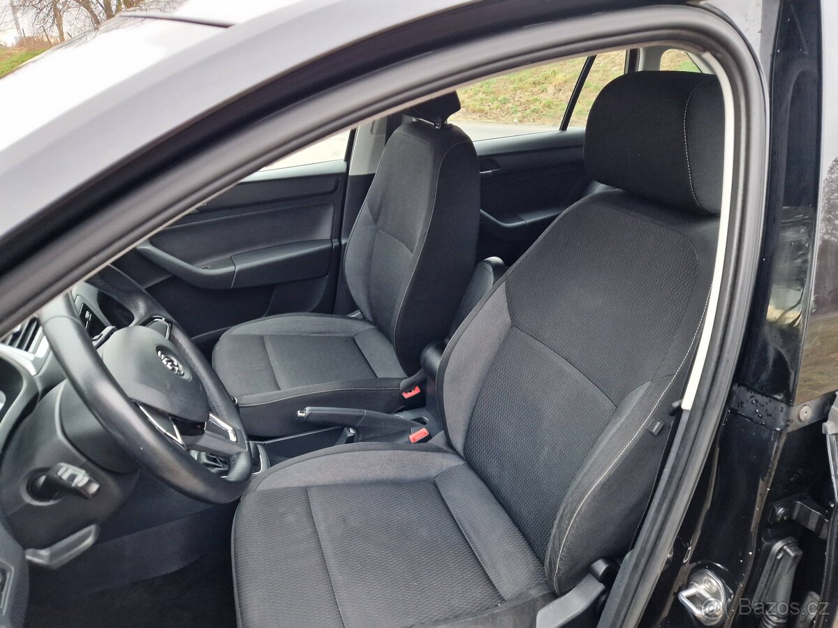 Škoda Rapid 1,2 TSI 63 KW, vyhř.sedadla - 11