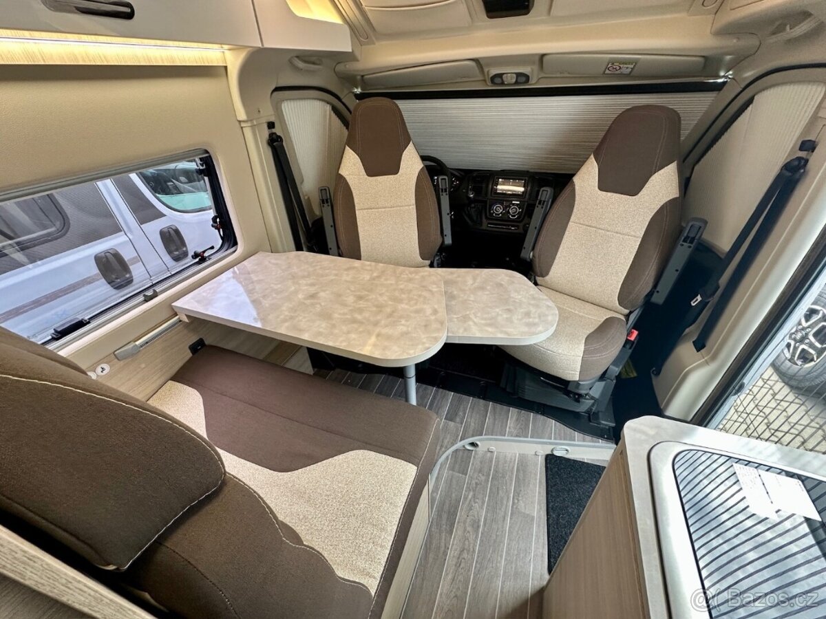 Forster 636 EB VANTASY zvedací střecha - 11