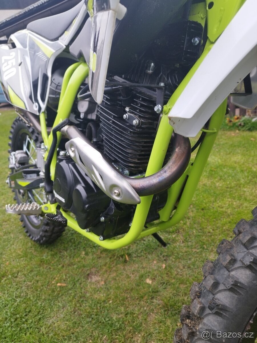 Leramotors 250/rezervace do 3.1 2026 - 11