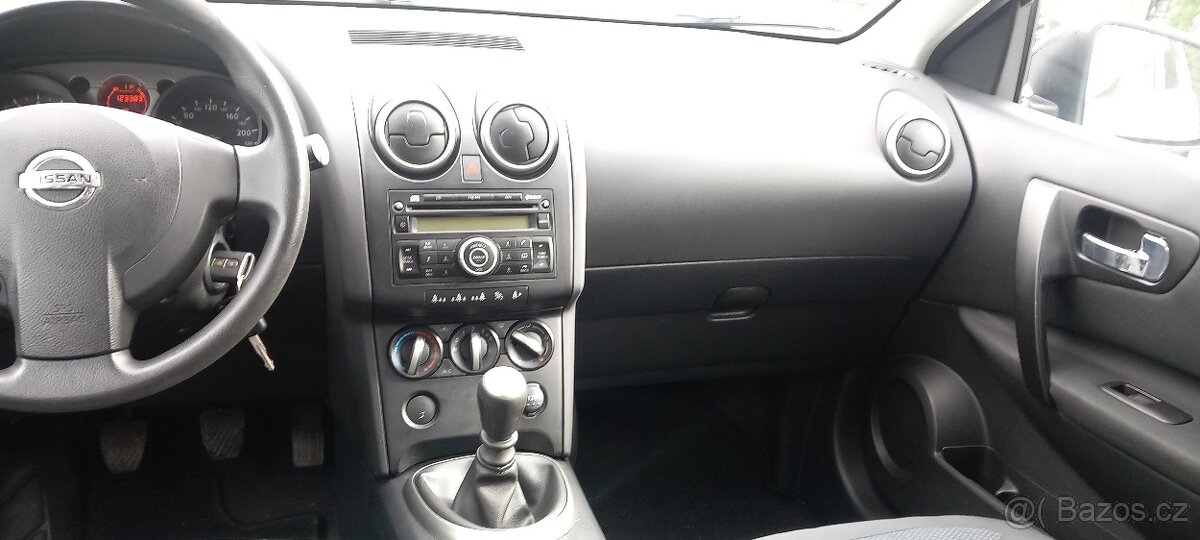 Nissan Qashqai +2 2.0i - 11
