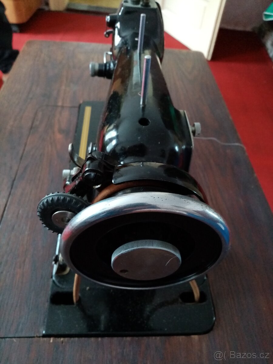 MINERVA (typ 122) – šicí stroj - 11