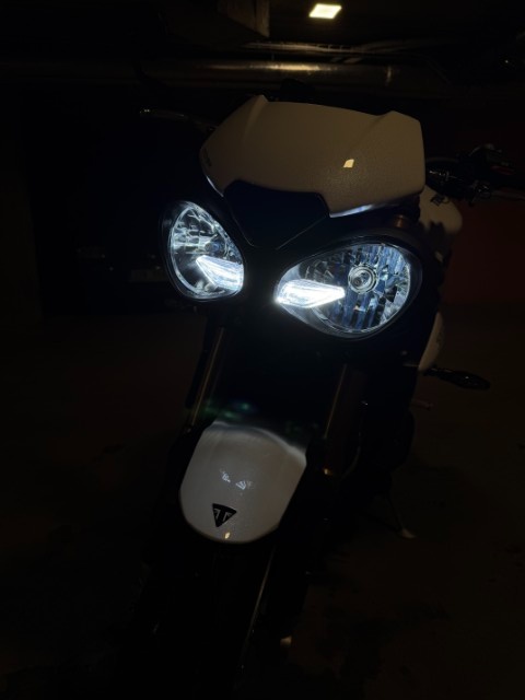 Triumph Speed Triple S - 11