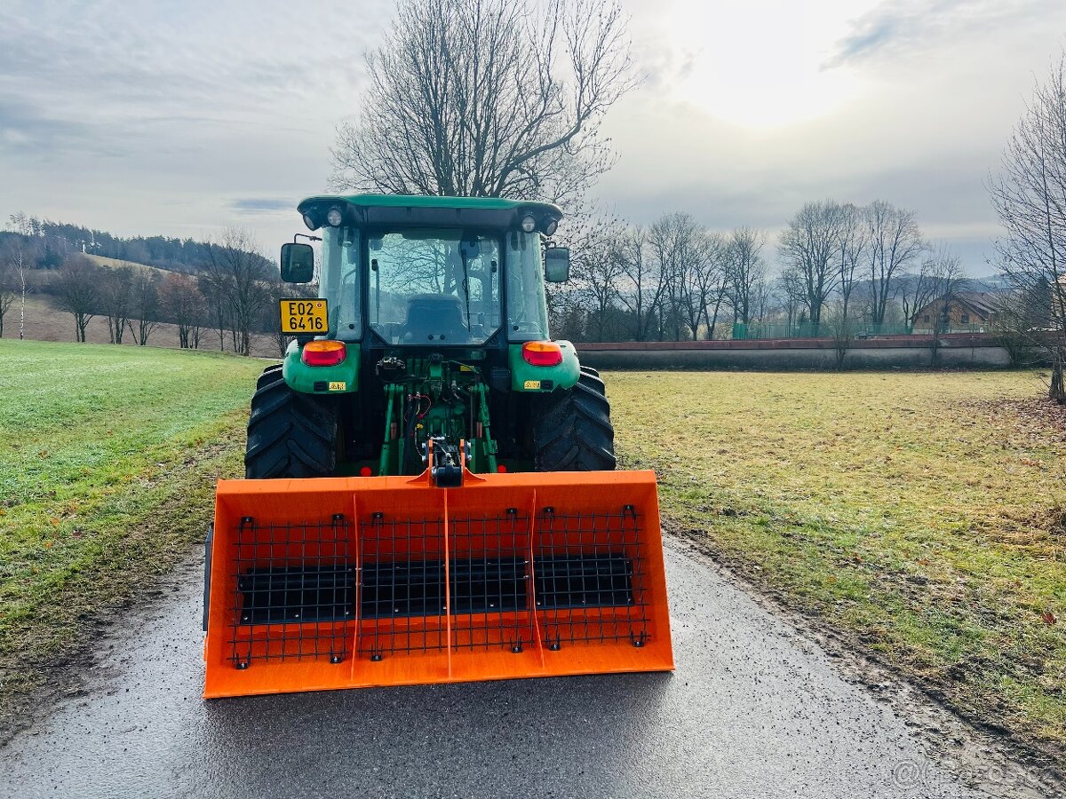 samonakládácí sypač - 11