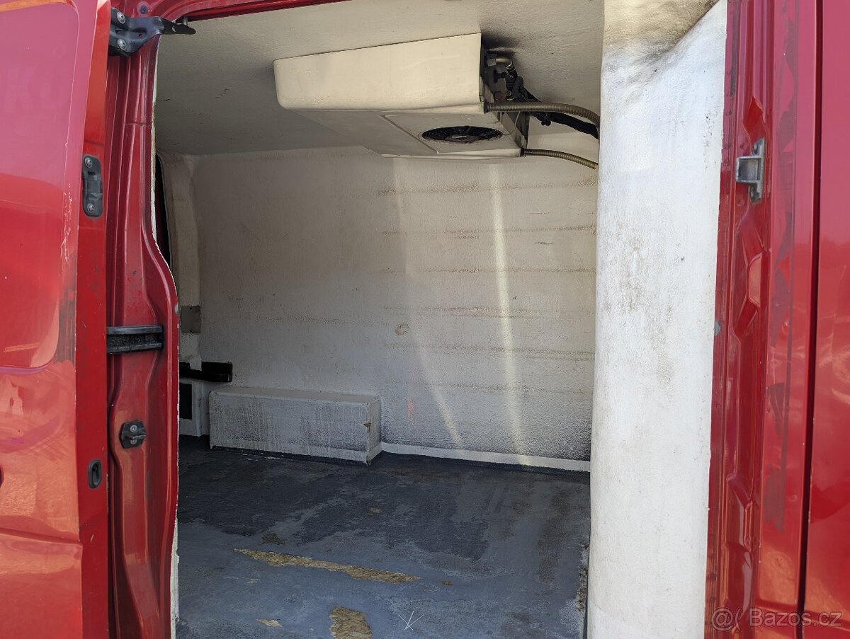 Renault Master 2.3 dCi100 F2800 L1H1P1 CHLAĎÁK - 11