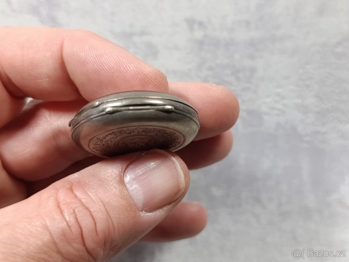 Stříbrné kapesní hodinky - kličovky, rok 1885 - 11