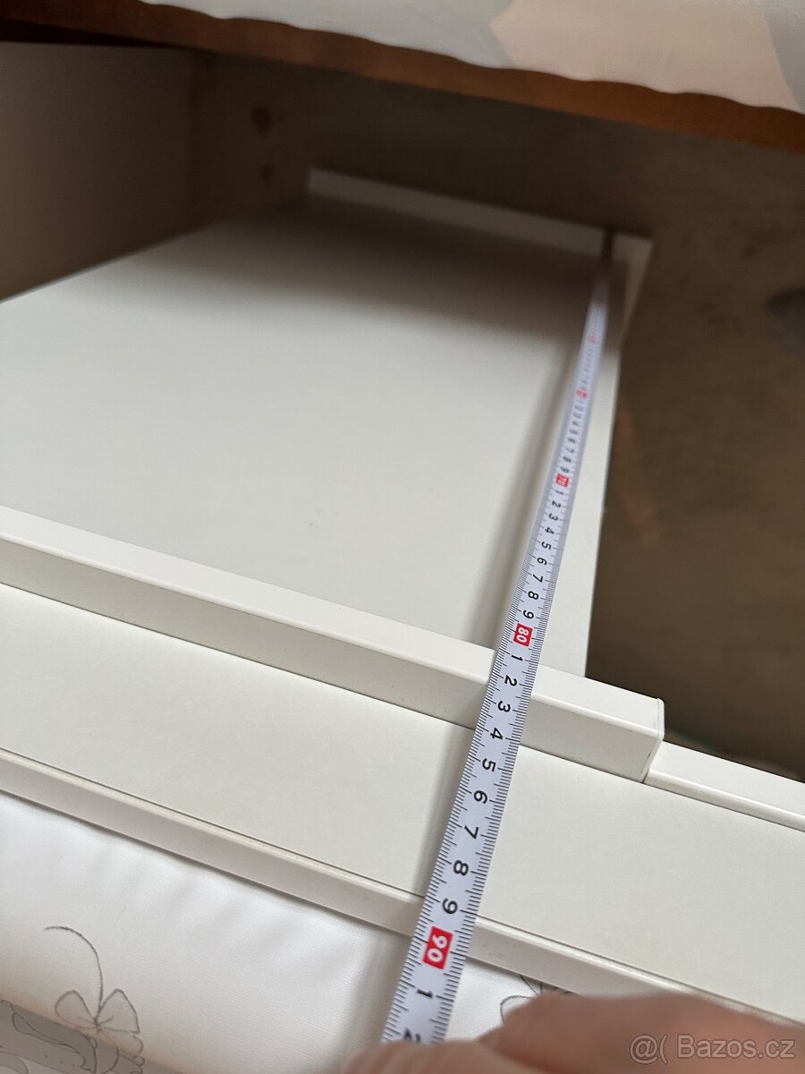 přebalovací pult - 11