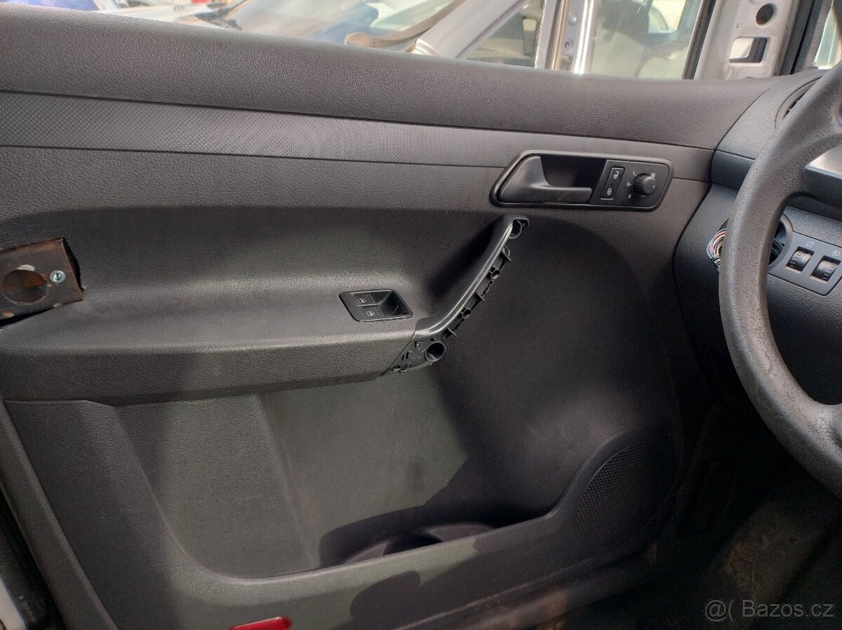 VW CADDY 1,6TDI 2011 CAY 66-77kW DILY z VOZU - 11