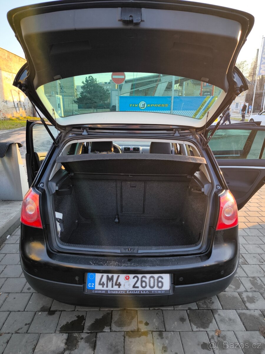 VW Golf 2.0 TDI DSG Aut - 11