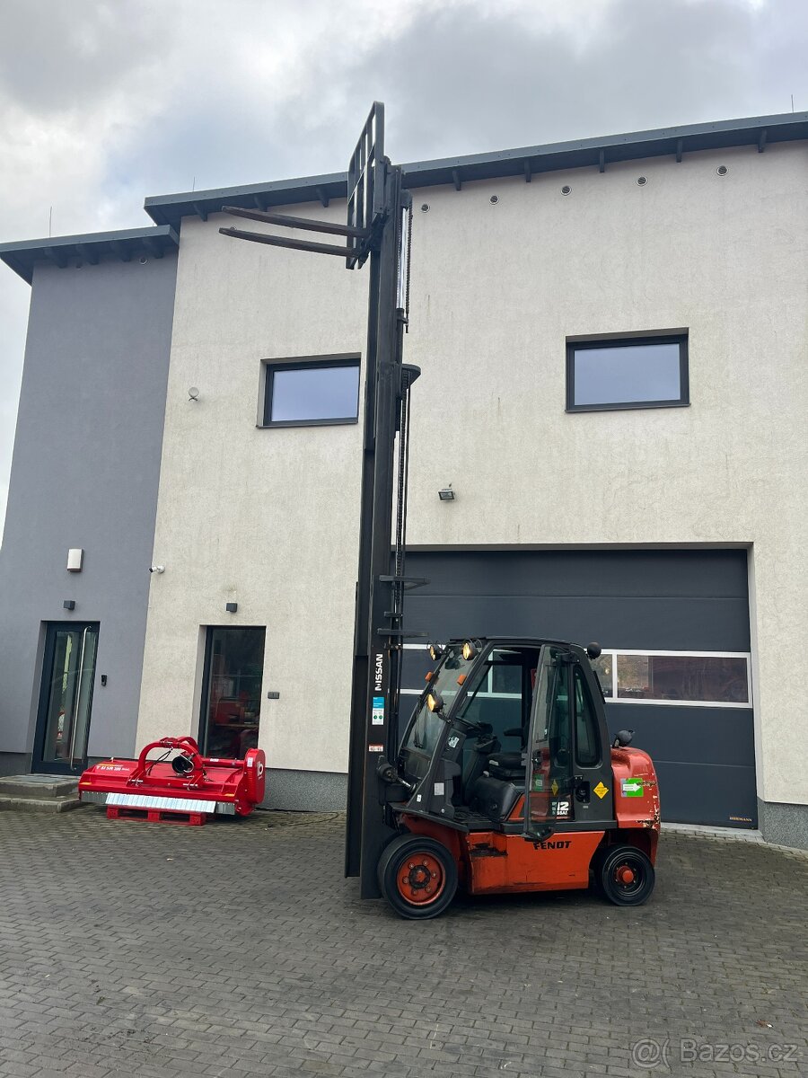 Vysokozdvižný vozík Nissan 32 - 11