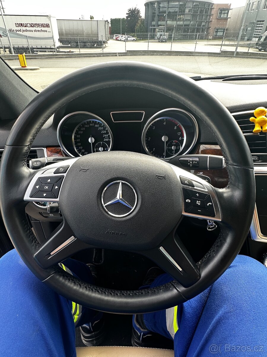 Mercedes Benz ML350 CDI 4Matic Bluetec verze166 - 11