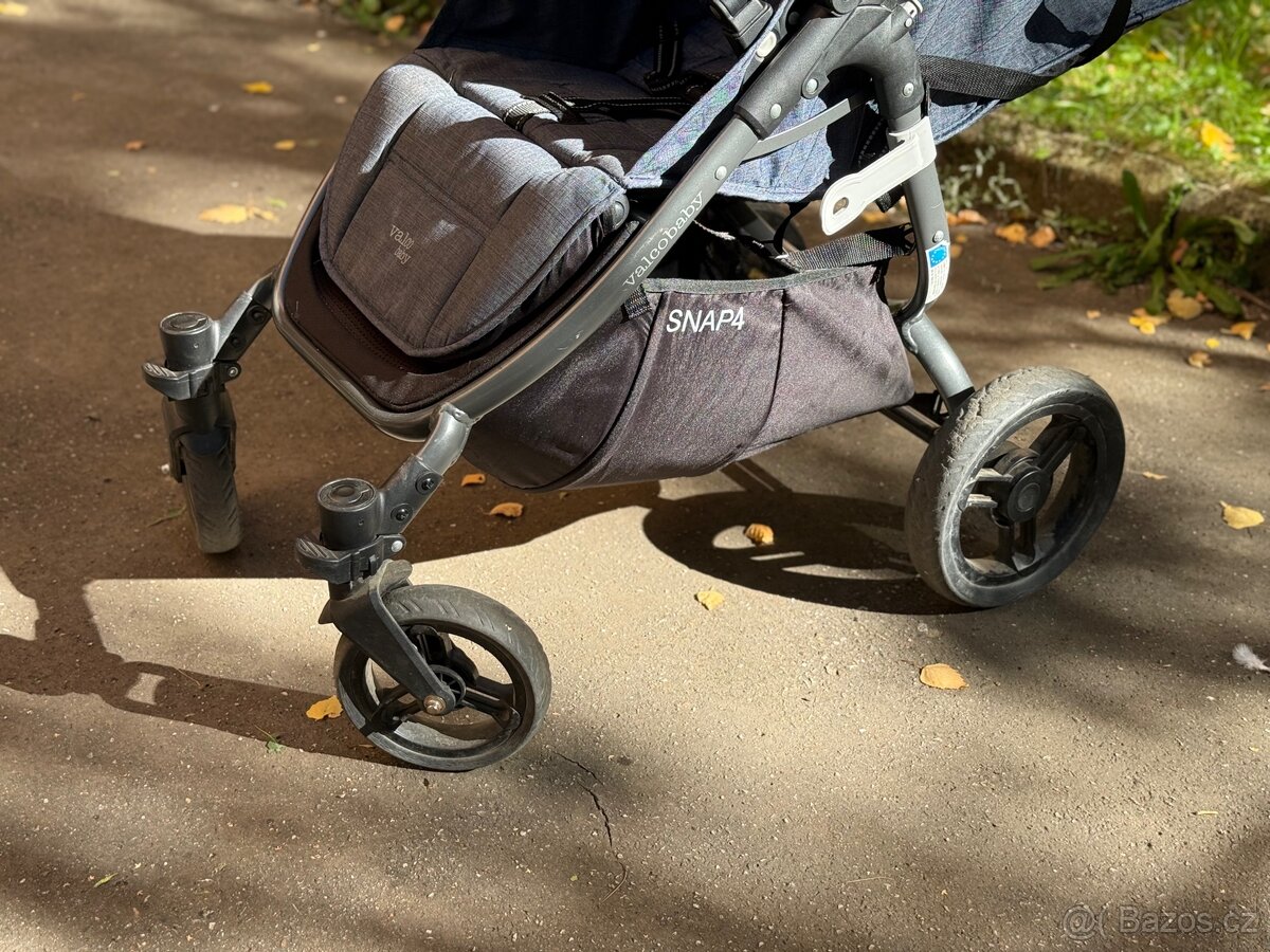 Prodám kočárek Valco Snap 4 - 11