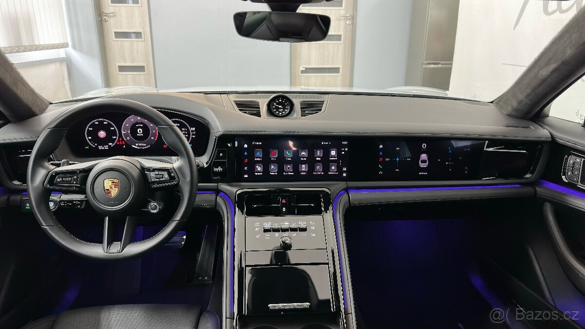 PORSCHE PANAMERA, GTS / ZÁRUKA / TOP VÝBAVA - 11