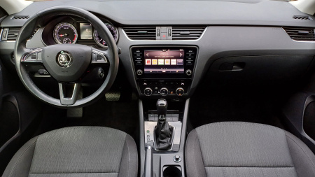 Octavia combi 2.0 TDI 110kW DSG-1.maj-koup.ČR-80.000km-DPH- - 11