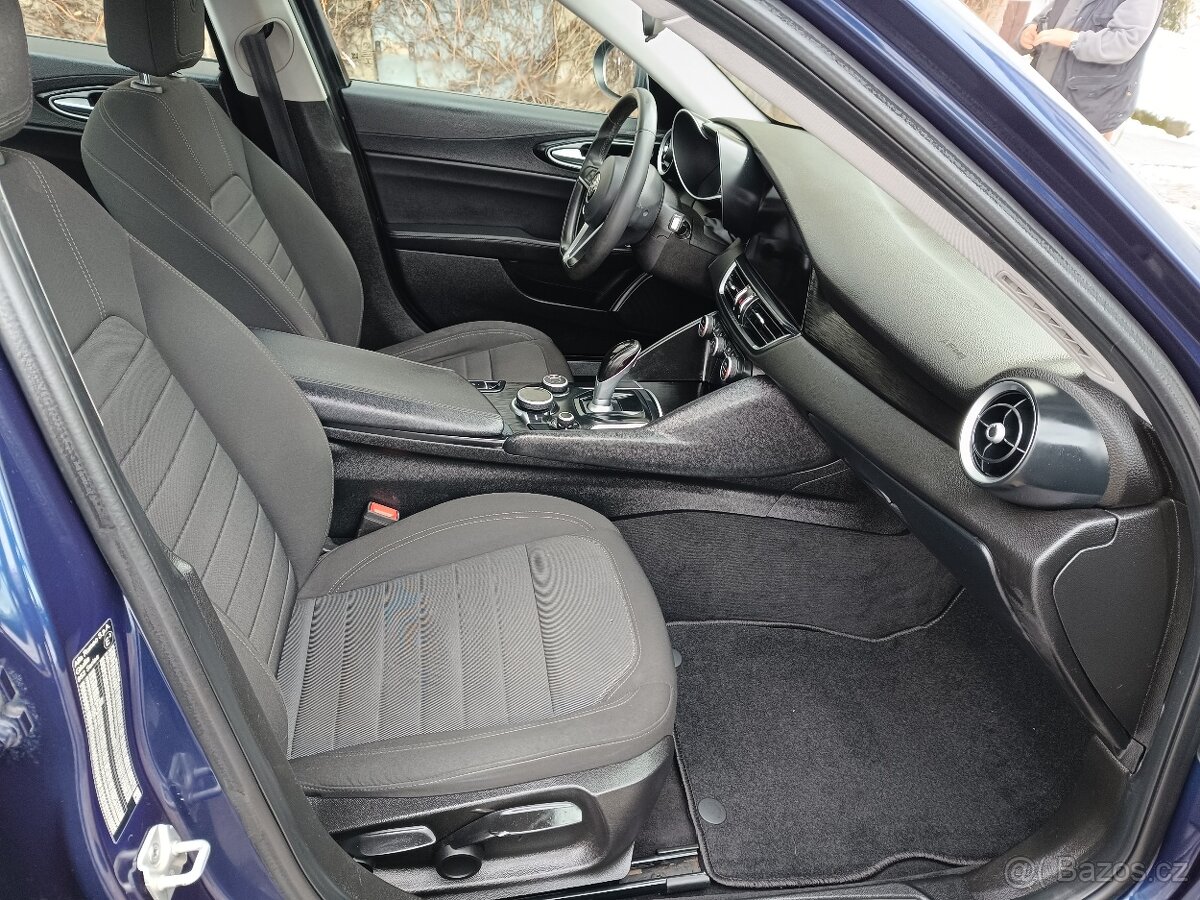 Alfa Romeo giulia - 11