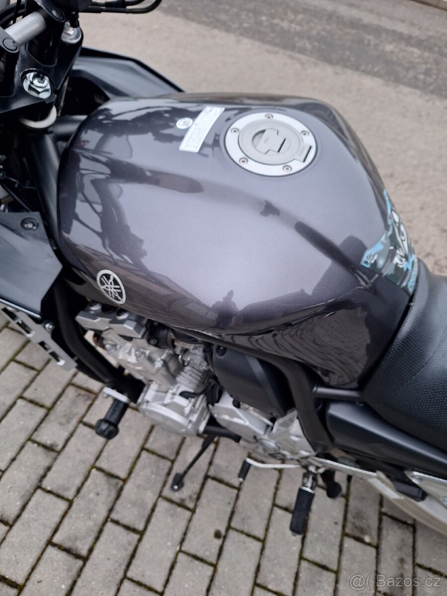 Yamaha fazer 1000 - 11