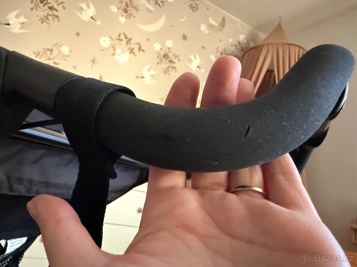 Thule Urban Glide 2 black vč. příslušenství - 11