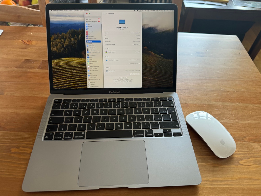 Prodam Apple MacBook Air 13, M1, 16GB, 256GB, 7core GPU - 11