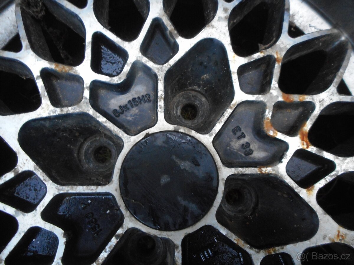 AL kola Exip 15" - 11