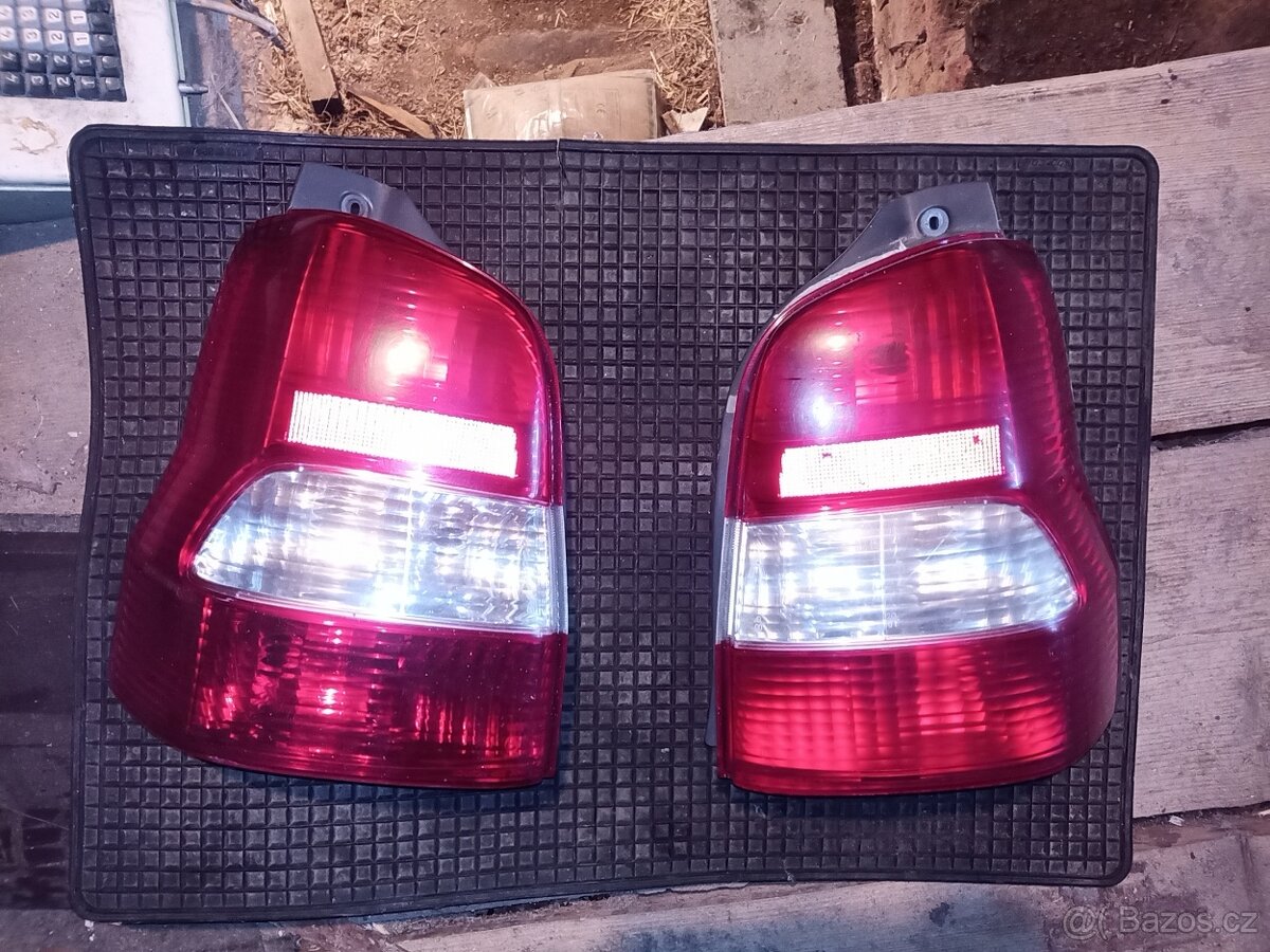 Mazda Demio díly - 11