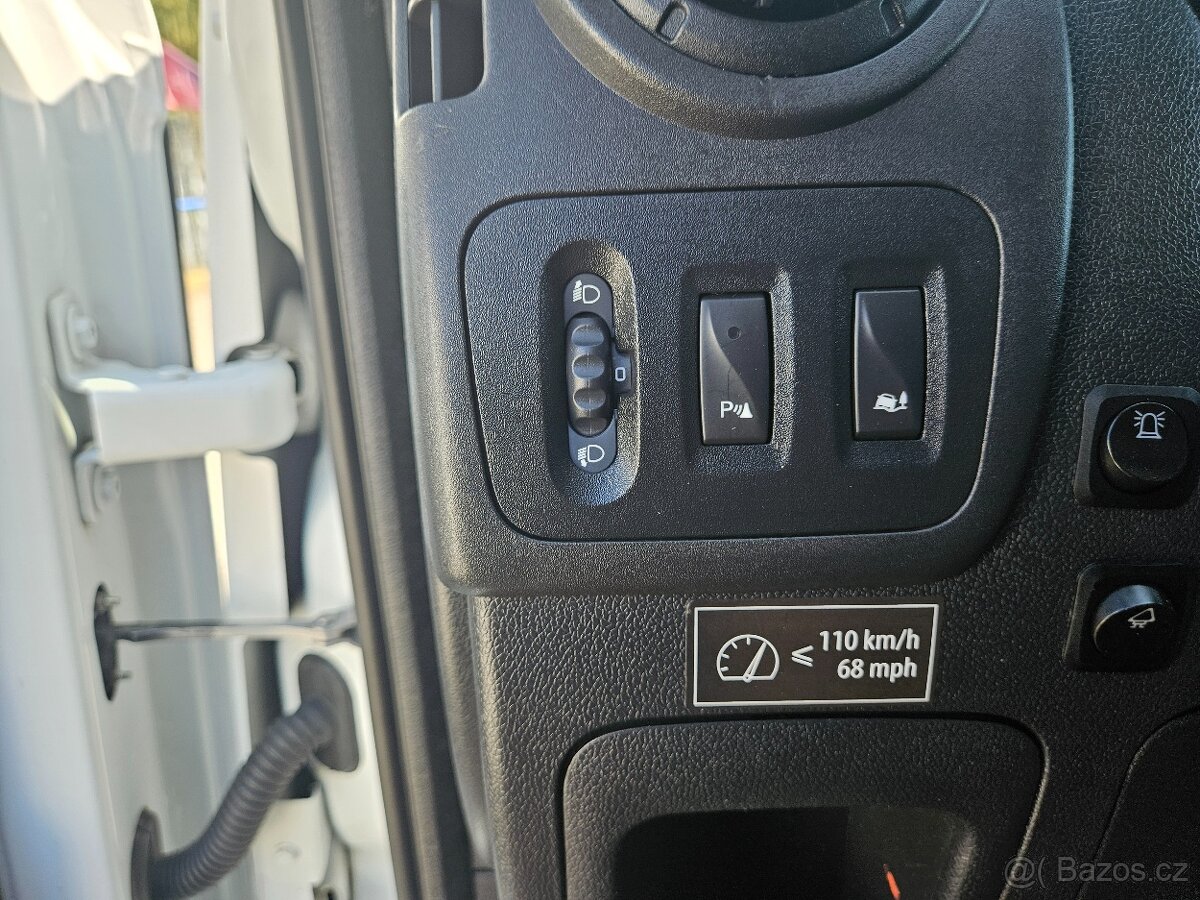 Renault Master, 2.3 L2H2 6 MÍST - 11